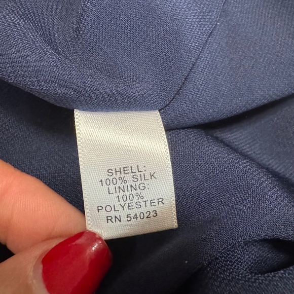 Banana Republic Women's Navy Blue V-Neck Faux Wrap Silk Cocktail Dress Size 4 - Picture 9 of 9